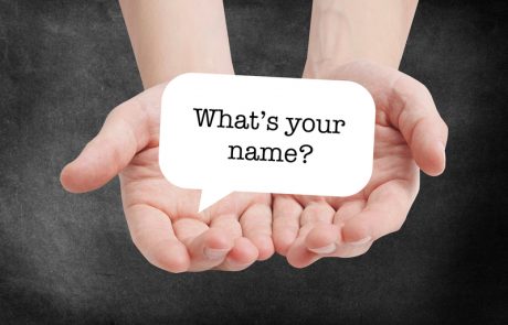 קריאת שם שנשתקע לאחיו