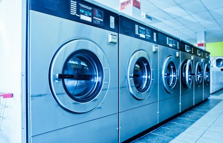 דיני כיבוס ובגדים מכובסים בתשעת הימים