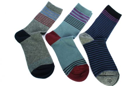 הליכה בלא גרביים אצל גבר ואצל אשה