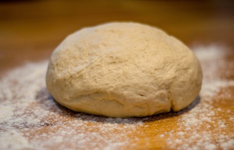 צירוף בצקים להפרשת חלה